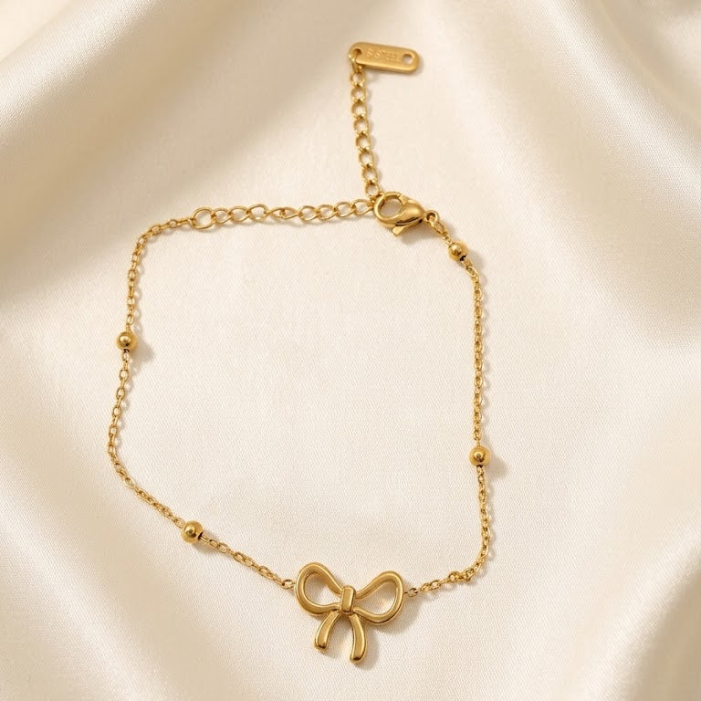 Golden Bow Charm Bracelet