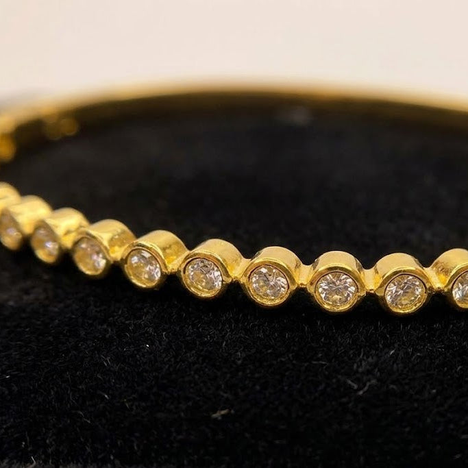 Crystal Bezel Bangle Bracelet - Gold