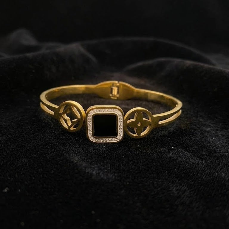 Noir Luxe Bangle