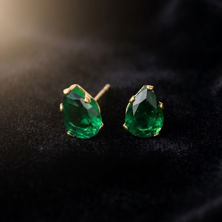 Emerald Green Teardrop Earrings